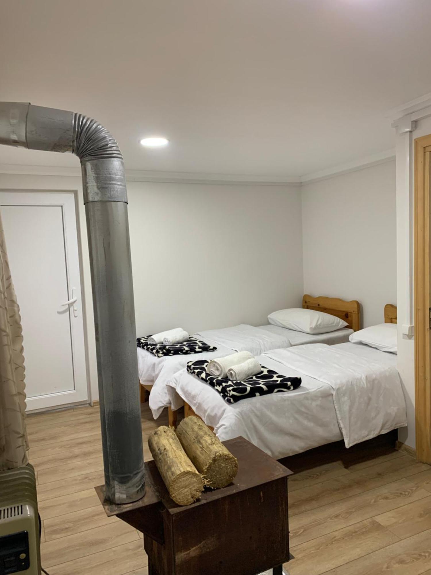 Tebdi Qor, Warm Home Mestia Exterior foto